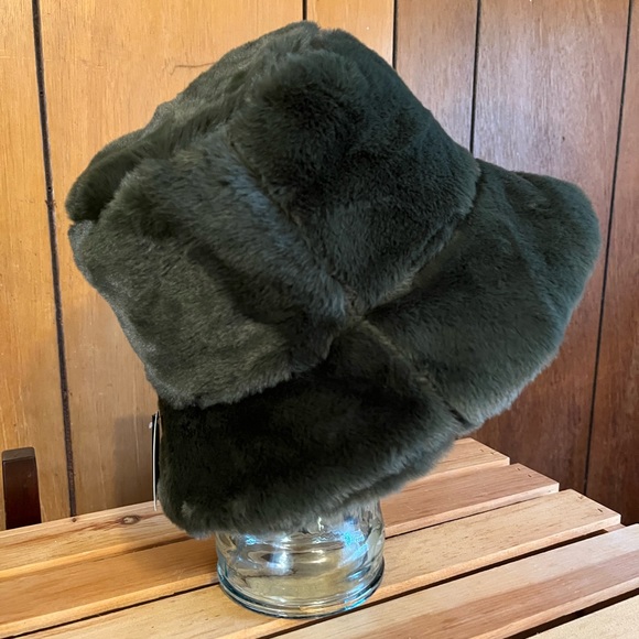 Olive Green Faux Fur Bucket Hat - Picture 11 of 16